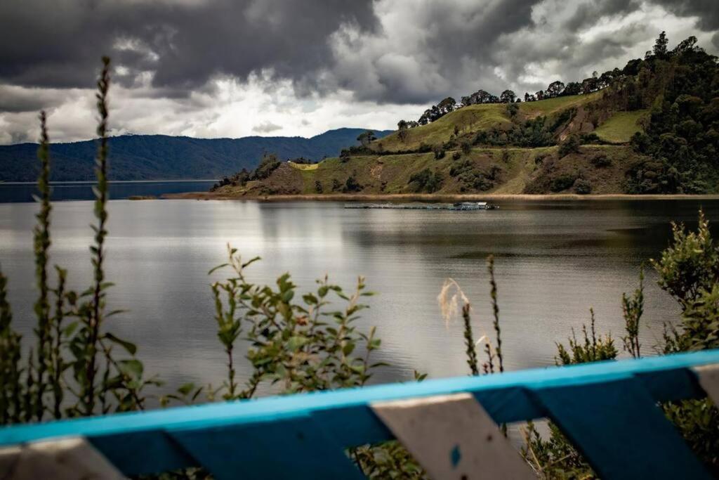 Cabana Colibri Naturaleza Vista Laguna De La Cocha Villa Pasto Exterior photo